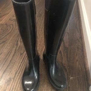 Micheal Kors rain boots